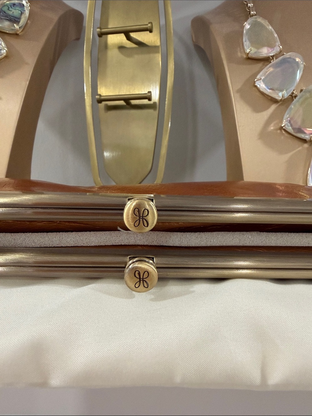 Hobo Lauren Clutch Wallet - New - Metallic Penny - Picture 5 of 17